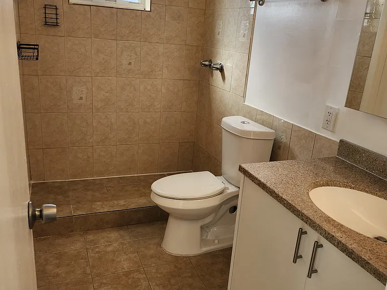 5995 Biscayne Blvd #404 — Photo 6