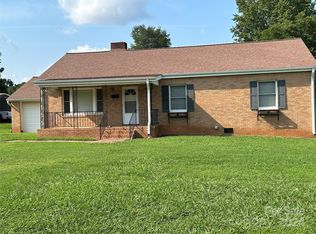 411 Elizabeth Ave, Shelby, NC 28150