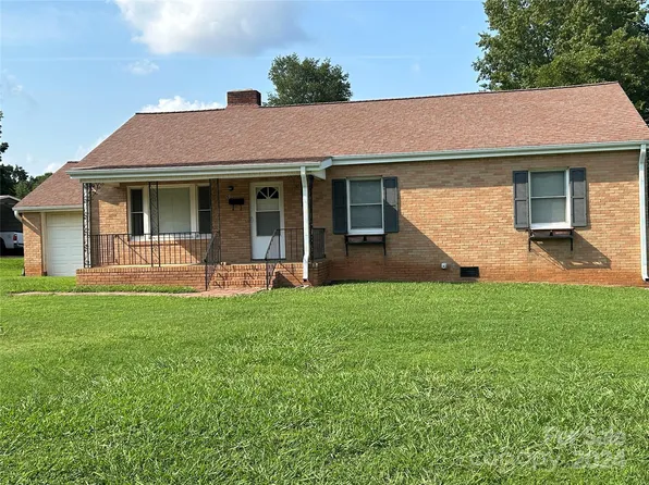 411 Elizabeth Ave, Shelby, NC 28150