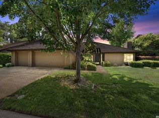 11458 Hesperian Cir, Gold River, CA 95670
