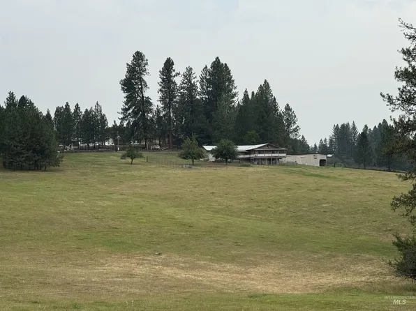 733 Pleasant Valley Rd, Clearwater, ID 83552