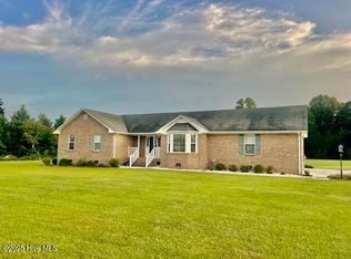 2678 Gary Dr, Kinston, NC 28501