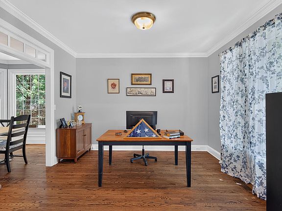 4th image of 1903 Castalia Dr