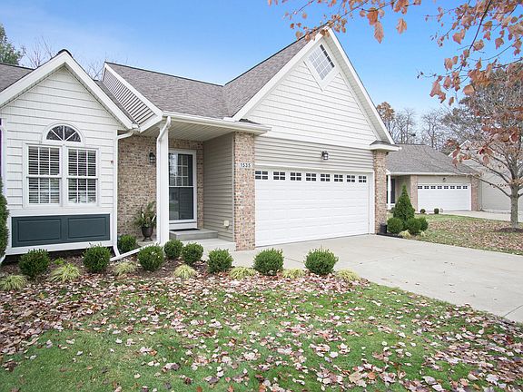2nd image of 1535 Beechtree Cmns