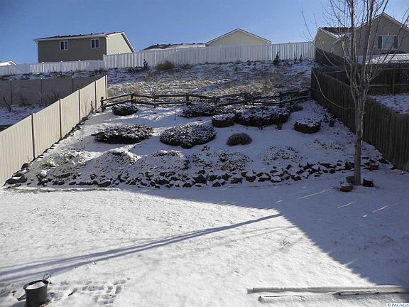 5th image of 1095 SW Lost Trail Dr