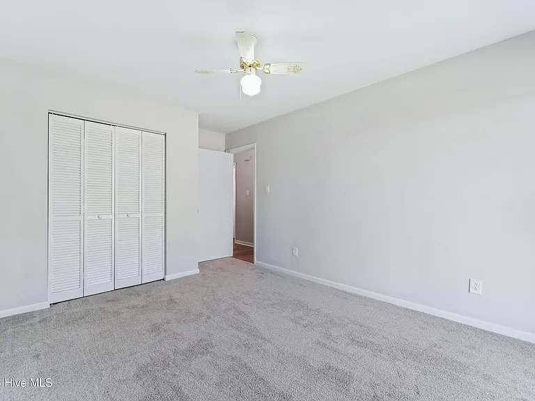 126 Witten Cir #B — Photo 17