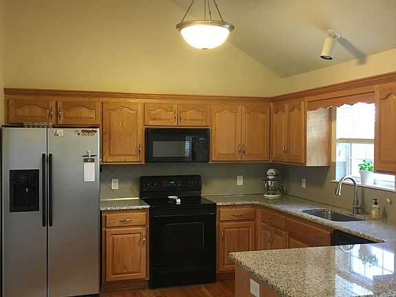 5th image of 1305 NW 75th St