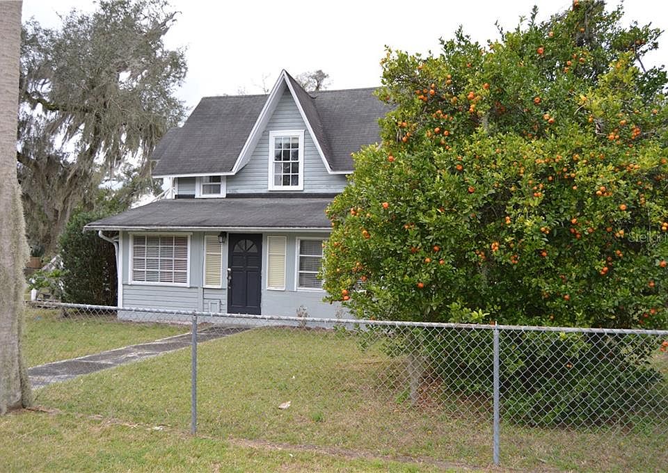1st image of 203 N Carpenter Ave