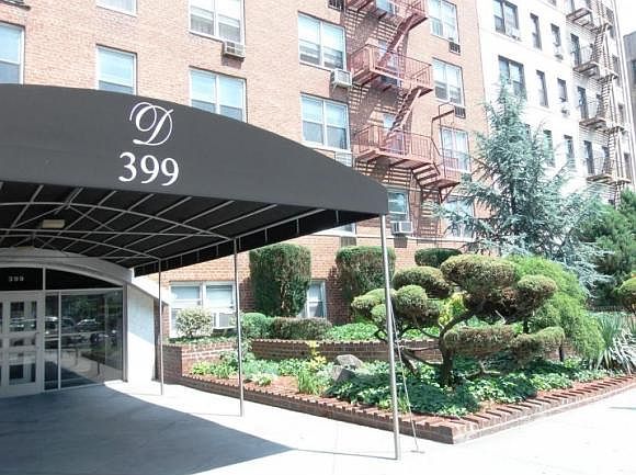 2nd image of 399 Ocean Pkwy