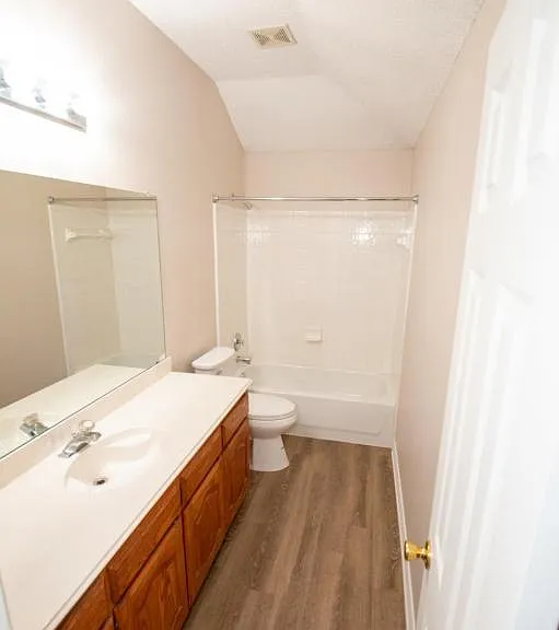 1902 Thornhill Way — Photo 17