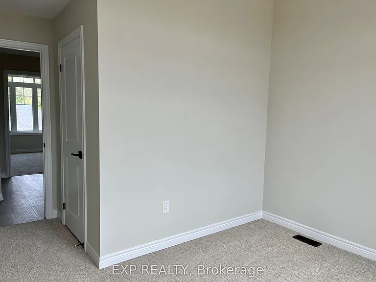 10 Birmingham Dr #24 — Photo 14