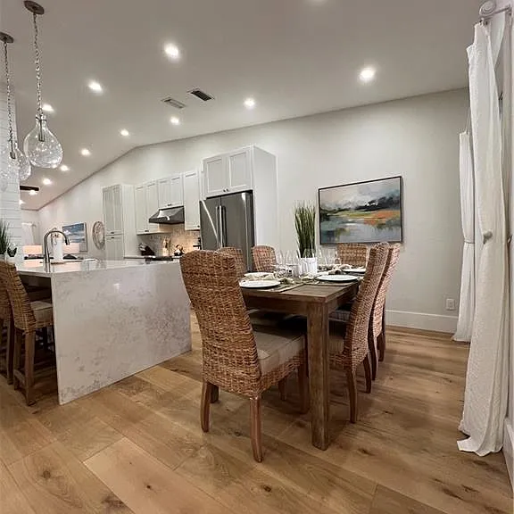 7087 Barrington Cir #201 — Photo 9