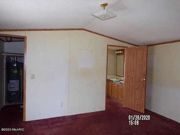 4th image of 11600 Thrush Dr
