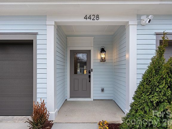 3rd image of 4428 Northaven Dr
