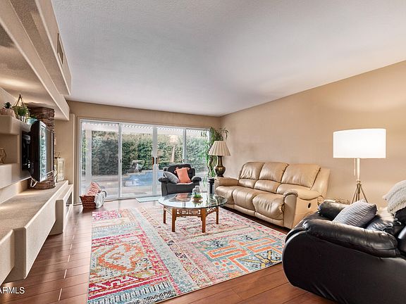 5th image of 25815 S Greencastle Dr