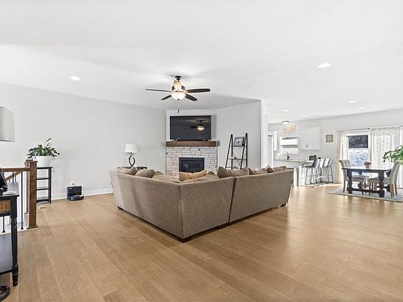 5th image of 6737 Prairie Ln