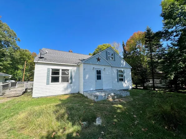 4258 State Highway 2, Iron River, MI 49935