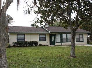 534 N Country Club Dr, Crystal River, FL 34429