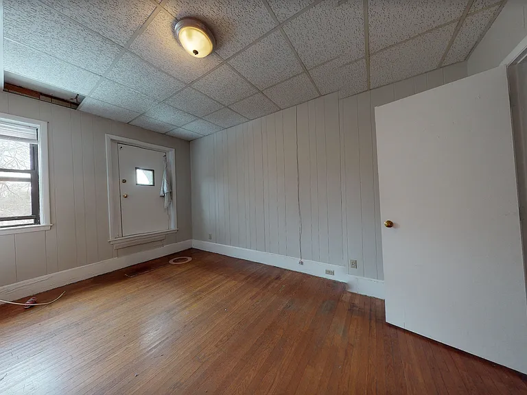 31 Longwood Ave #D — Photo 4