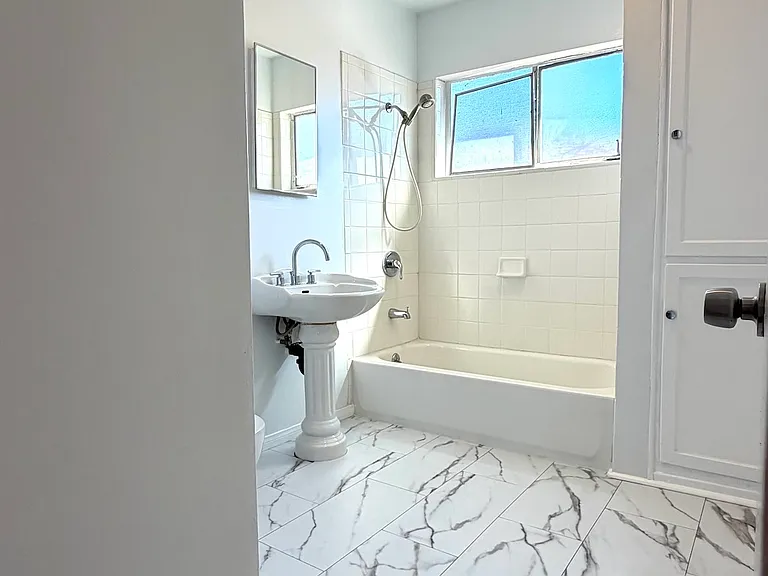 5937 Gregory Ave #5826-4 — Photo 4