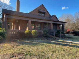 3500 Rosemont Ave, Winston Salem, NC 27127