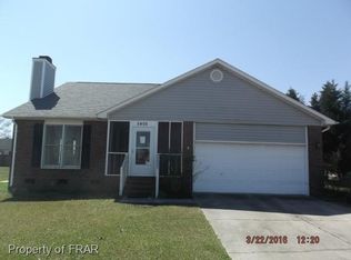 5405 Ballentine St, Hope Mills, NC 28348