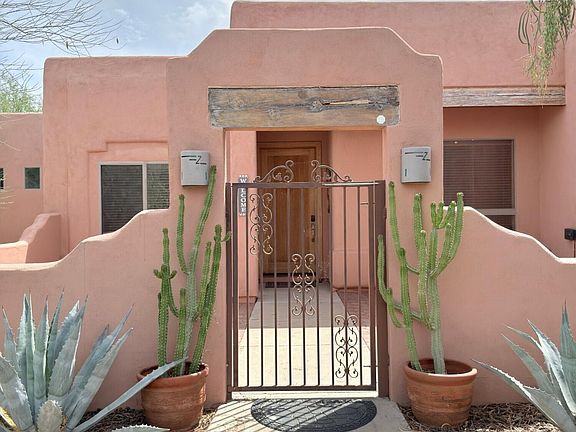 2nd image of 1127 E JOY RANCH Road