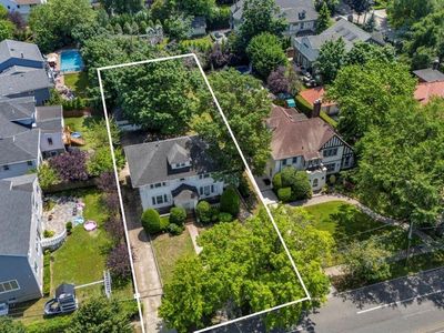 115 Central Avenue, Lawrence, NY, 11559