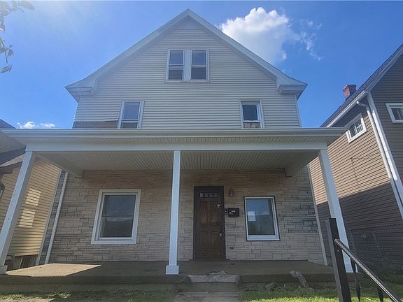 2nd image of 232 W 3rd St