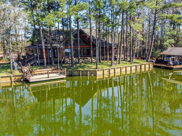 83 Maid Marion, Cleveland, TX 77327