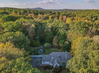 301 N Amherst Road, Bedford, NH 03110