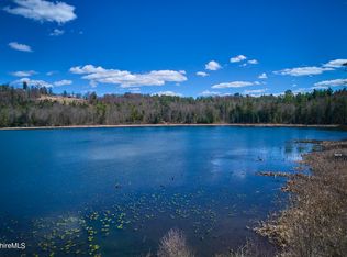 9 Wheatley Dr, Lenox, MA 01240