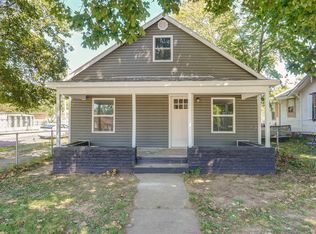 2149 W College St, Springfield, MO 65806