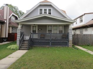 2952 N 51st St #A, Milwaukee, WI 53210