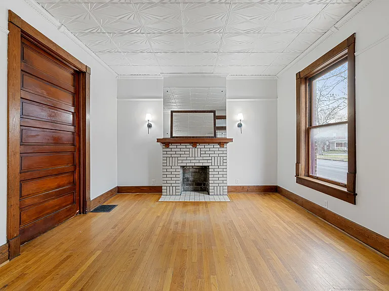 613 Martin Luther King Jr Dr #D — Photo 2