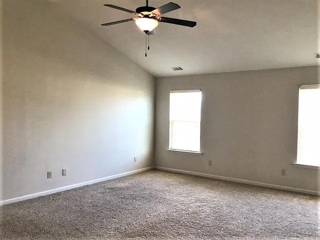104 Brindlewood Dr — Photo 9
