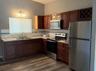 6645 Cedar Ave #B, Kansas City, MO 64133