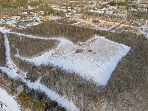 5 Saint Rd, Altamont, NY 12009