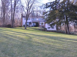 30 Heritage Ct, Wilton, CT 06897