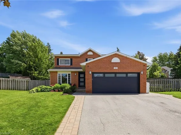 53 Glaceport Ave, Hamilton, ON L9H 7E2