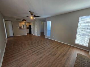 18519 Egret Bay Blvd APT 1714, Houston, TX 77058