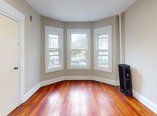 271 Humphrey St #1, New Haven, CT 06511