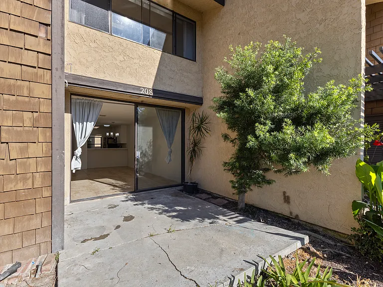 12750 Centralia St #208 — Photo 43