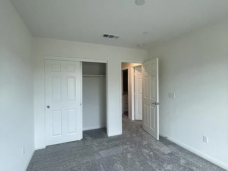 938 Helena Rdg — Photo 19