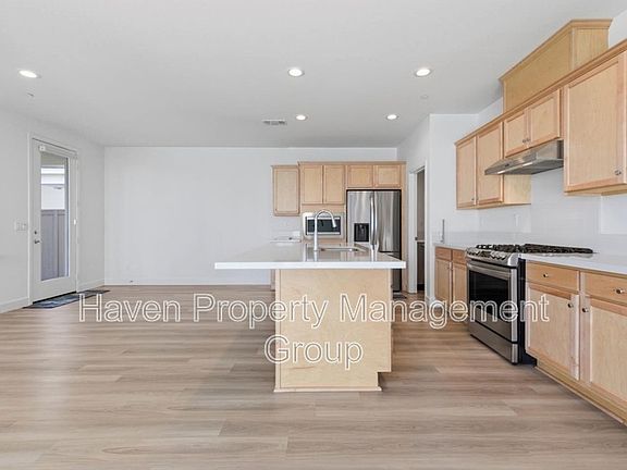 5th image of 3003 Neil Jerome Dr