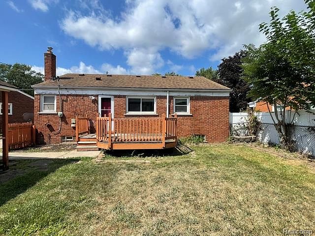 22nd image of 29451 Steinhauer St