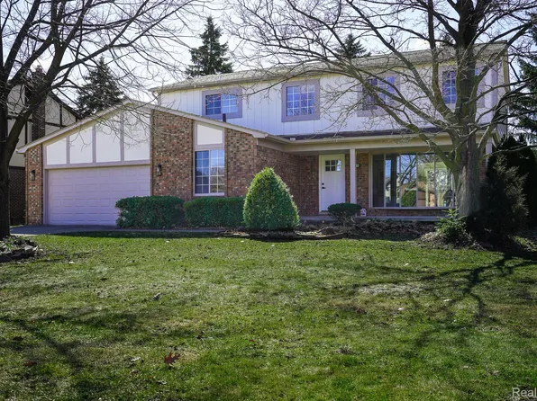 2729 Powderhorn Ridge Rd, Rochester Hills, MI 48309