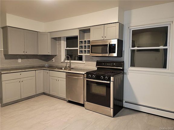 3rd image of 73 Sears Ave #1