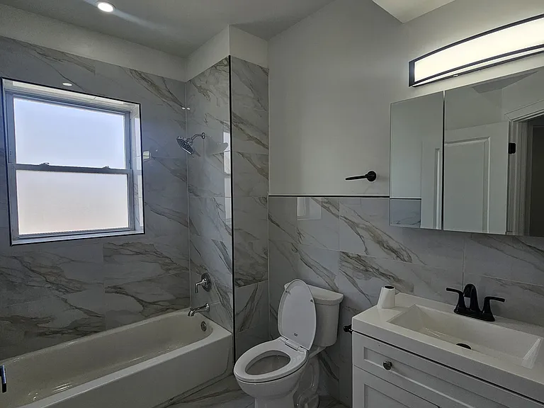 6915 S Peoria St #2 — Photo 7
