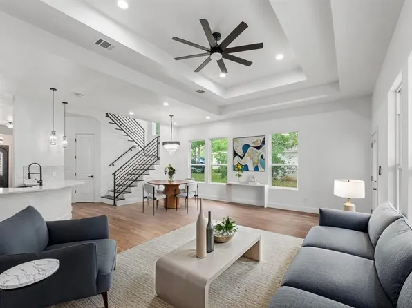 220 Iva Ln, Bastrop, TX 78602